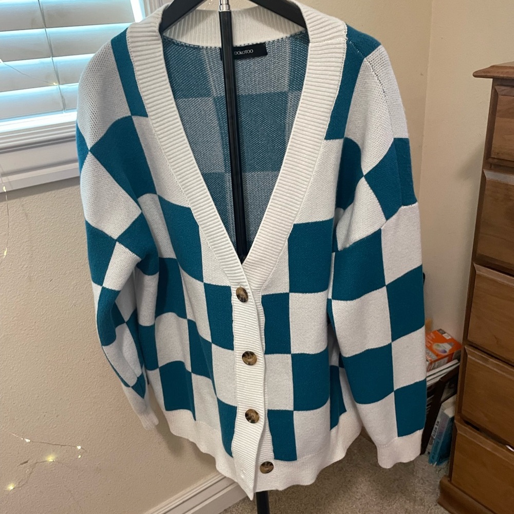 Checkered Knit Cardigan in Teal and White